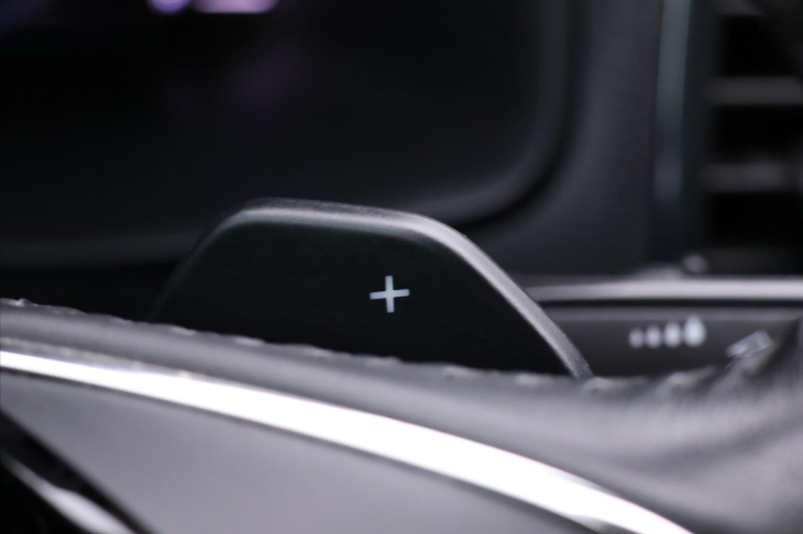 Škoda Karoq 2.0 TDI 110kW DSG 4x4 Ambition