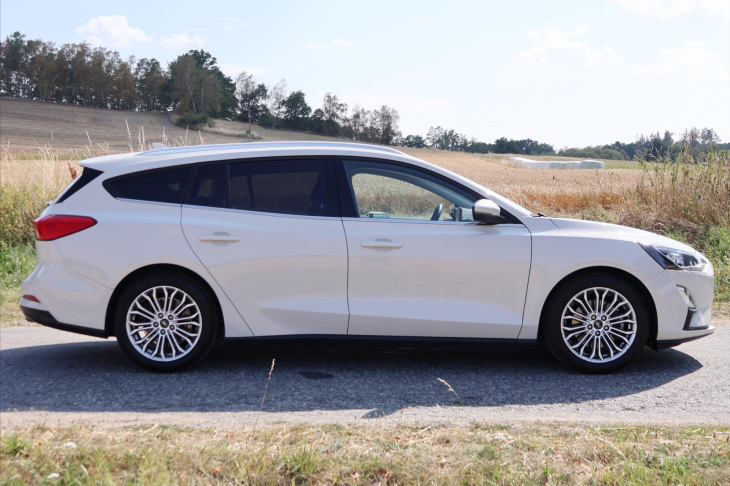 Ford Focus 1,5 Titanium X CZ 1.Maj. DPH