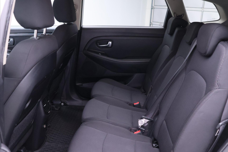 Kia Carens 1,7 CRDi 85kW CZ Comfort 2.Maj