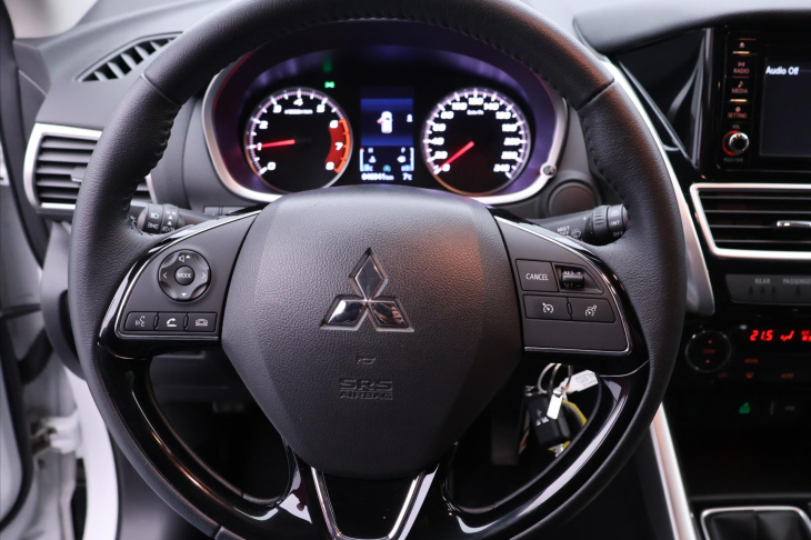 Mitsubishi Eclipse Cross 1,5 T-MIVEC 120kW CZ Invite