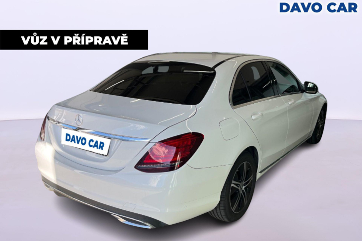 Mercedes-Benz Třídy C 1,6 C180 115 kW Full LED