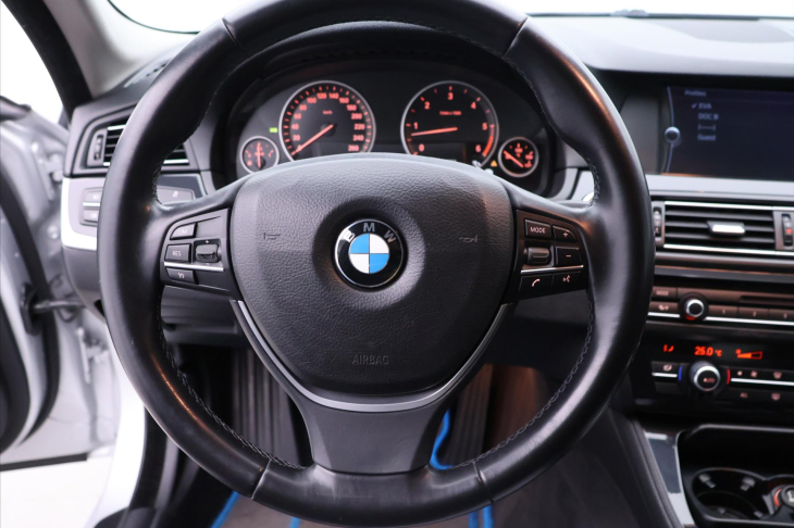 BMW Řada 5 3,0 530d xDrive 190kW