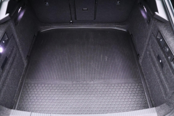 Škoda Superb 2,0 TDI 4x4 DSG CZ Style 1.Maj