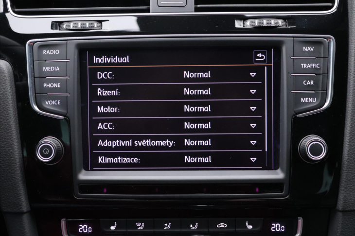 Volkswagen Golf 2,0 TSI R 221kW DSG 4Motion