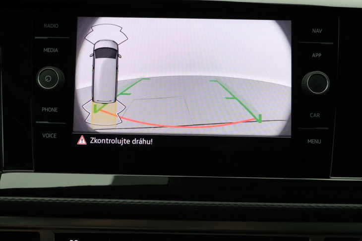 Volkswagen Caravelle 2,0 TDI 150kW DSG Long LED DPH