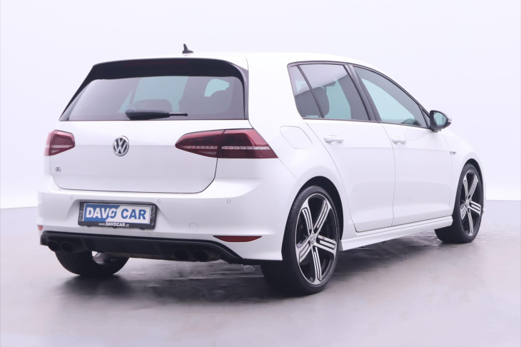 Volkswagen Golf 2,0 TSI R 221kW DSG 4Motion