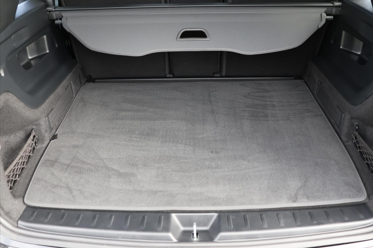 Mercedes-Benz GLB 2,0 200d 4MATIC AMG Premium +