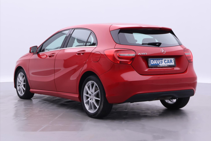 Mercedes-Benz Třídy A 1,6 180 90kW Style Navi Kůže