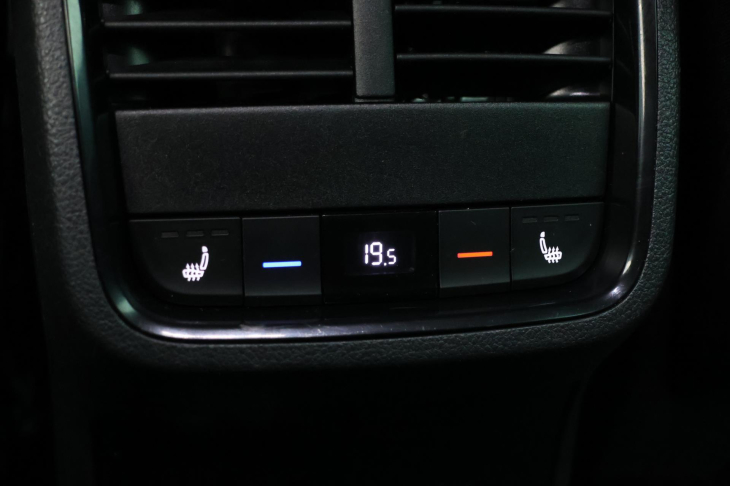 Škoda Octavia 2,0 TDI DSG Clever Matrix DPH
