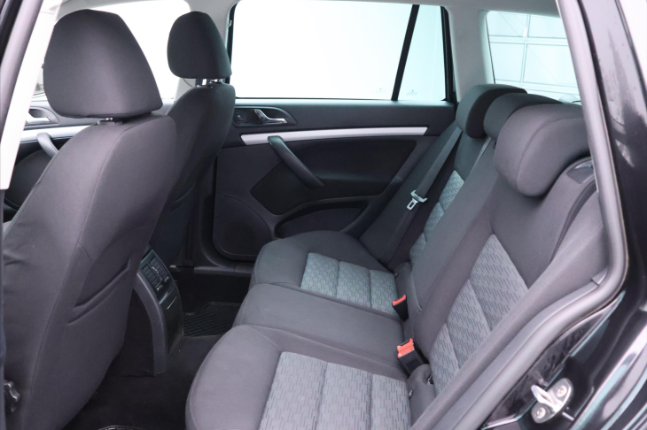 Škoda Octavia 1,4 TSI 90kW Ambiente