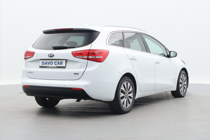 Kia Ceed 1.6 CRDi 100kW Aut. CZ DPH