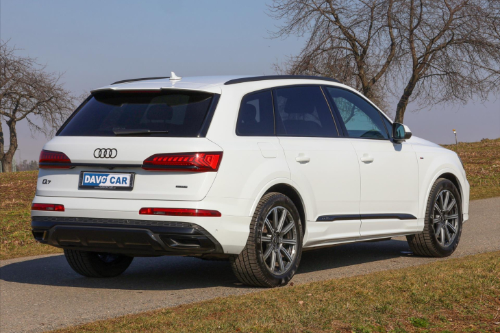 Audi Q7 3,0 TDI quattro tiptronic S line