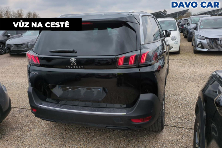 Peugeot 5008 1,2 PT 96kW Allure 7.Míst DPH