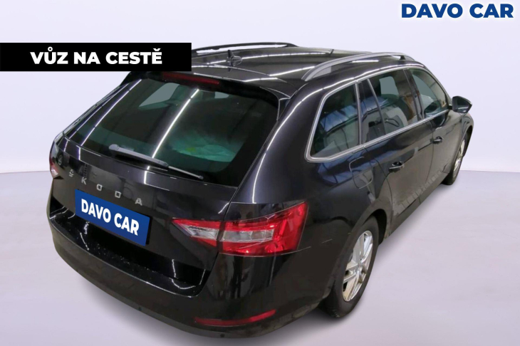 Škoda Superb 2,0 TDI 110kW DSG DPH Navigace