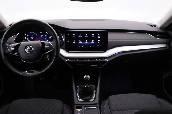Škoda Octavia 1,5 TSI 110kW Style Aut.klima