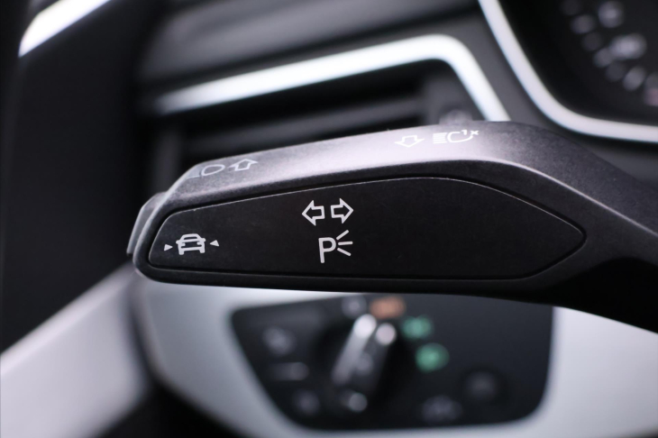 Audi A5 3.0 TDI 210kW quattro DPH CZ