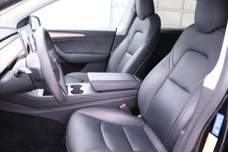 Tesla Model Y Long Range AWD 75kWh SoH 90%