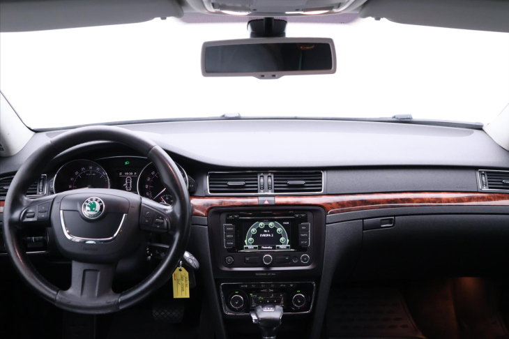 Škoda Superb 2,0 TDI 125kW DSG Elegance