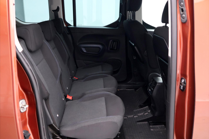 Peugeot Rifter 1,5 HDi 96kW Allure Aut.klima CZ