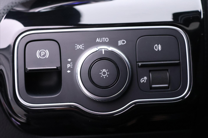 Mercedes-Benz CLA 2,0 200d 110kW 4Matic CZ