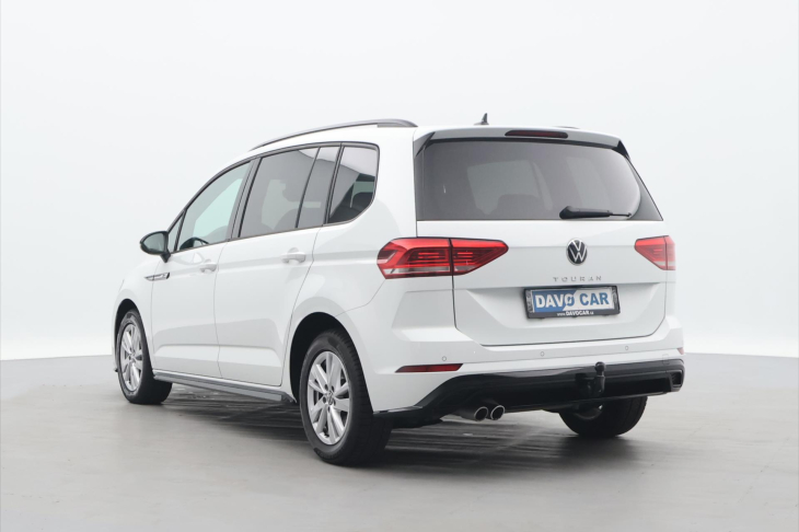 Volkswagen Touran 2,0 TDI DSG R-Line 1.Maj DPH