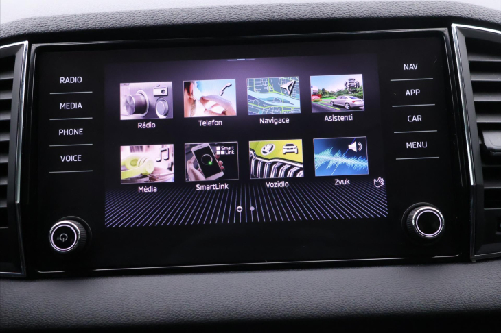 Škoda Karoq 1,0 TSI Business DPH serv.kn.