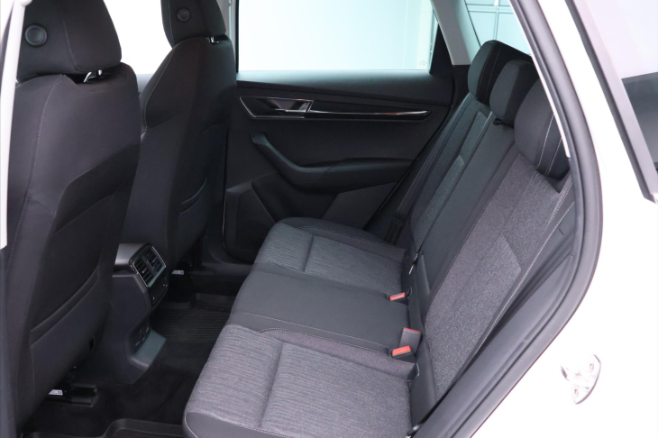 Škoda Karoq 1,6 TDI 85kW Style CZ DPH