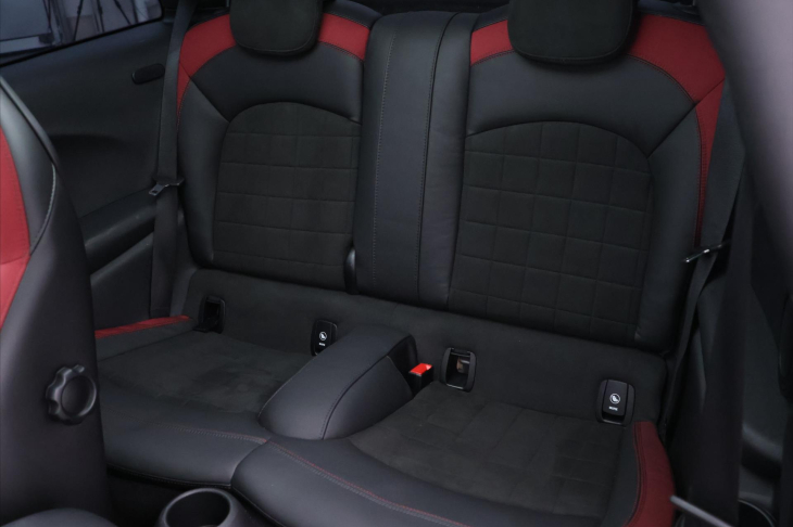 Mini Cooper 2,0 JCW 170kW H&K Chilli 1.Maj