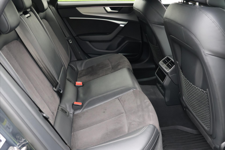 Audi A7 3,0 50TDI S-line Noční vidění