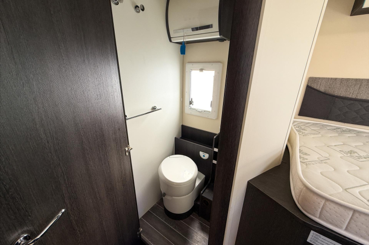 CI Caravans International Ostatní 2.0 CI Magis Plus 84 CZ DPH obytný automobil