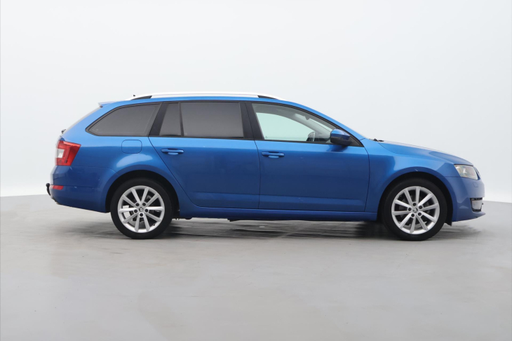 Škoda Octavia 1,4 TSI 103kW Elegance Xenon