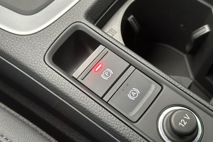 Audi Q3 2,0 35TDI Quattro S-tronic DPH