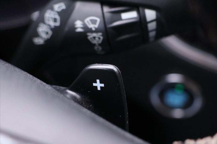 Ford S-MAX 2,0 TDCi 110kW Aut. Titanium