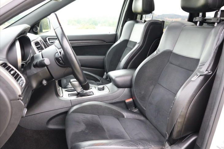 Jeep Grand Cherokee 3,0 CRDI 184kW CZ Edition S