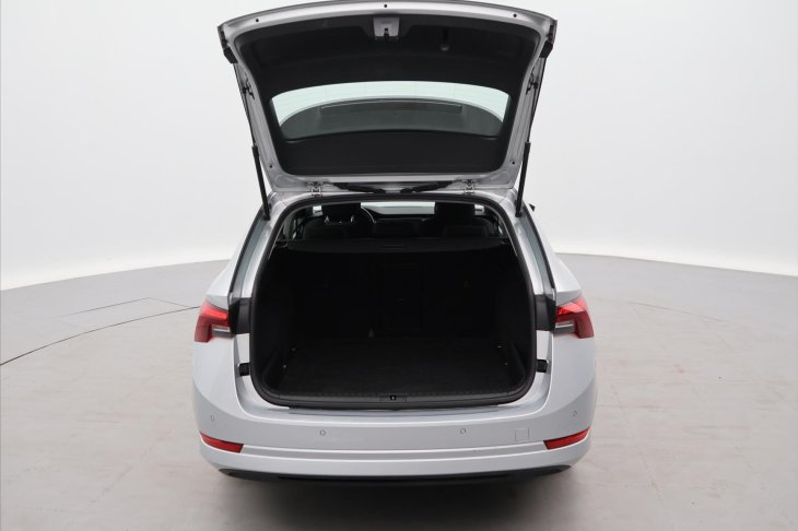 Škoda Octavia 2,0 TDI 85kW Ambition CZ DPH
