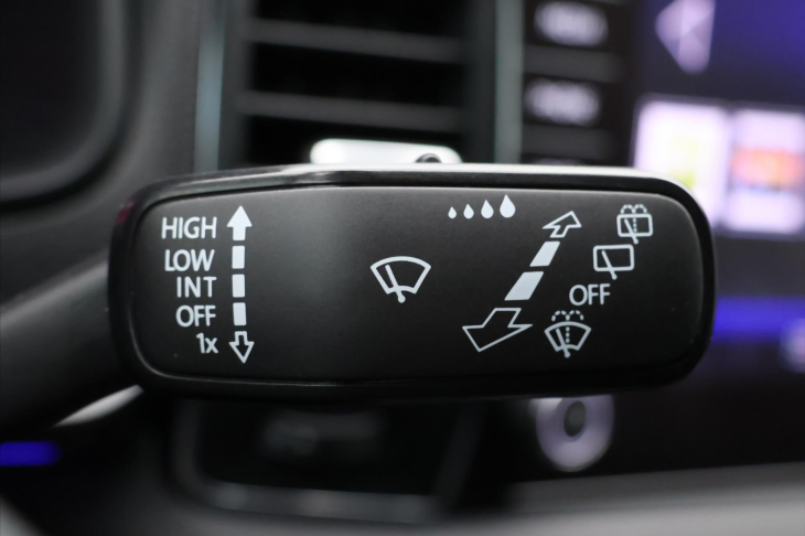 Škoda Karoq 1,5 TSI 110kW DSG 4x4 Scout