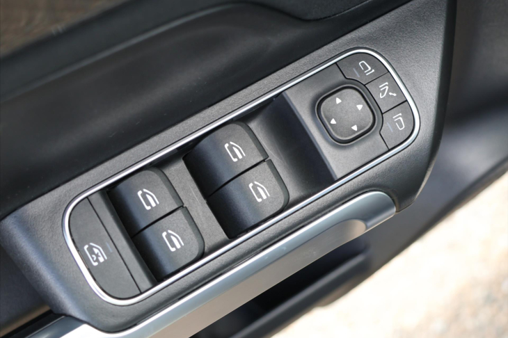 Mercedes-Benz GLB 2,0 200d 4Matic AMG Premium