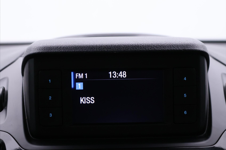 Ford Tourneo Connect 1,5 TDCI Titanium Tažné CZ