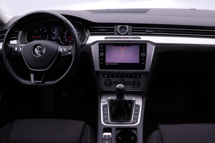 Volkswagen Passat 2,0 TDI 110kW Comfortline Navi