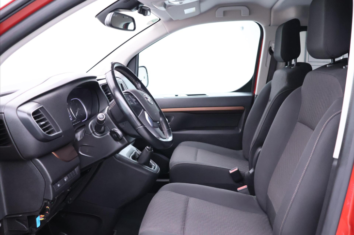 Toyota ProAce Verso 2,0 D-4D L1 Family 8-Míst CZ