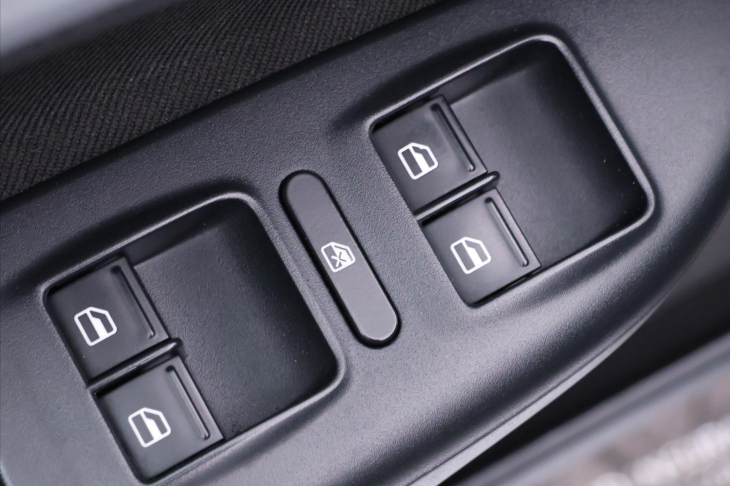 Škoda Octavia 1,4 TSI 90kW Ambiente