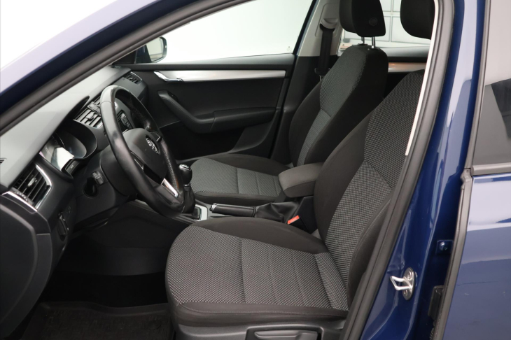 Škoda Octavia 1,6 TDI CZ Serv.Kniha Tažné