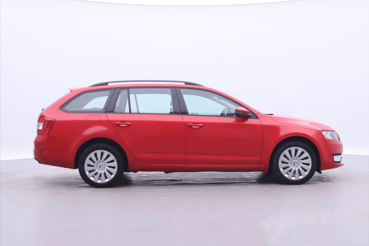 Škoda Octavia 1,6 TDI 77kW CZ Ambition Fresh