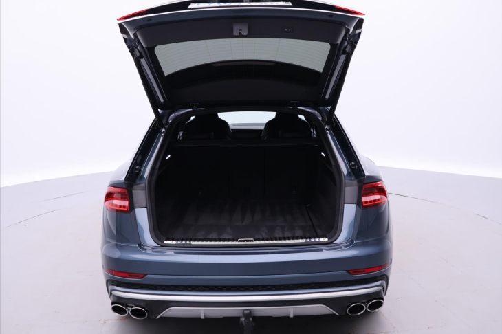 Audi SQ8 4,0 TDI 320kW Quattro CZ DPH