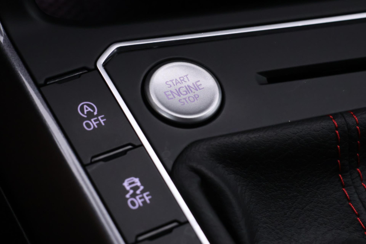 Volkswagen Polo 2,0 TSI GTI DSG Virtual DPH