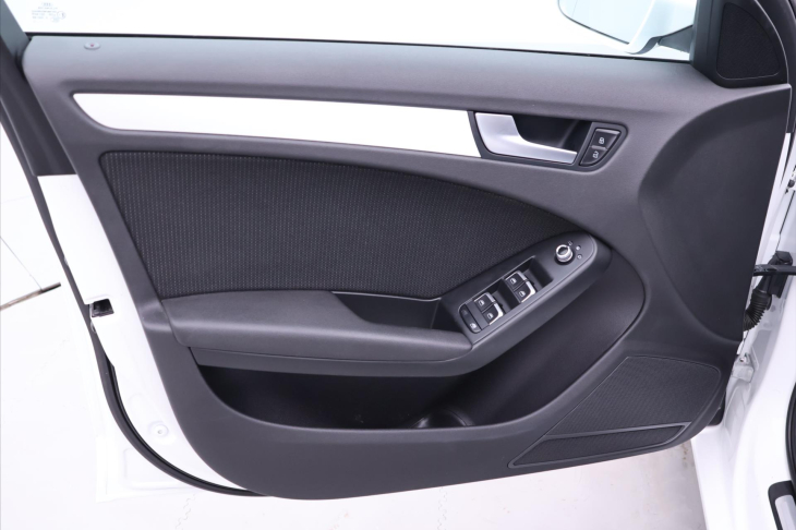 Audi A4 3,0 TDI Aut. S-line quattro