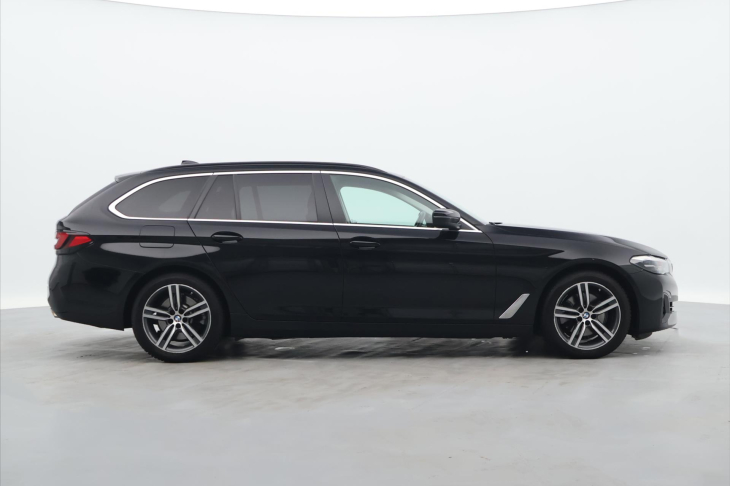 BMW Řada 5 2.0 D 140kW xDrive AT CZ