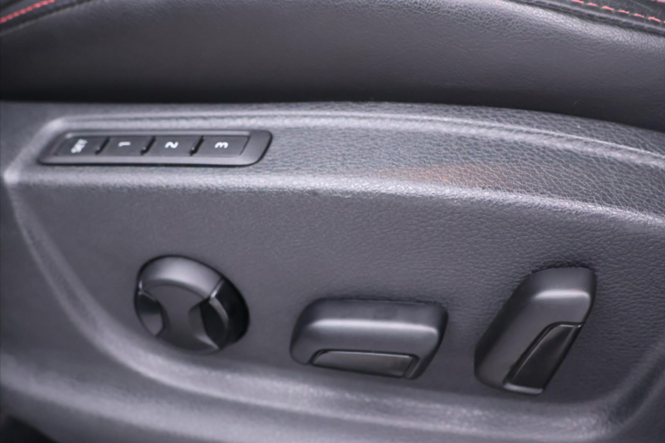 Škoda Octavia 2,0 TSI 169kW RS230 Xenon Kůže