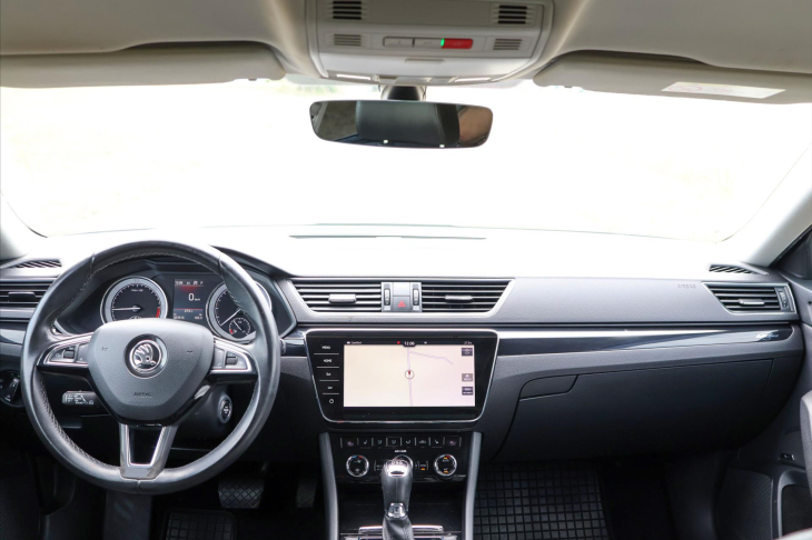 Škoda Superb 2,0 TDI 140kW 4x4 DSG L&K CZ