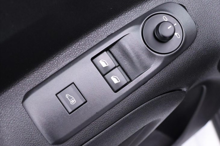 Peugeot Partner 1,5 HDI 75kW L1 DPH CZ 1.Maj.